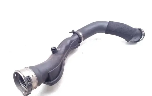 Intercooler hose/pipe