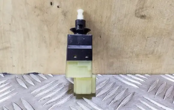 Volkswagen Crafter Brake pedal sensor switch A0015454409