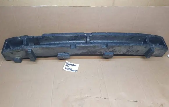 Nissan Qashqai Front bumper foam support bar 620904EA1B