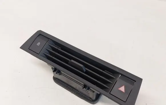 Dash center air vent grill