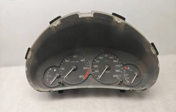 Citroen Berlingo Speedometer (instrument cluster) 9656696080 000500110