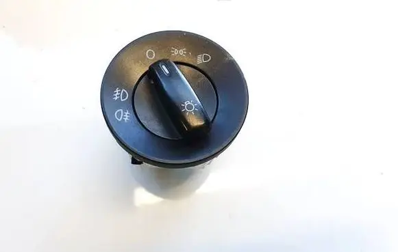 Skoda Octavia Mk2 (1Z) Light switch 1Z0941431C