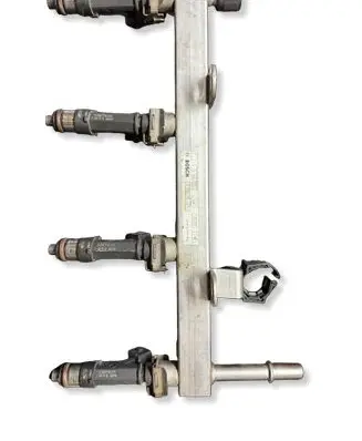 Opel Astra J Fuel injector 0280158205 0280151247