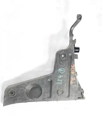 Audi A4 S4 B6 8E 8H Rear bumper mounting bracket 8E9807454A