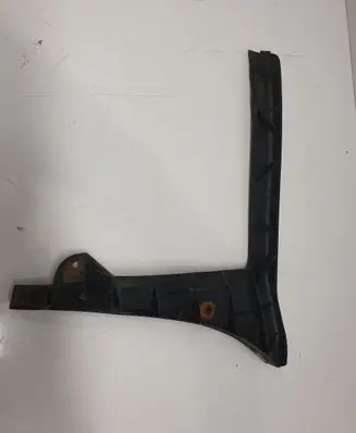 Chrysler Grand Voyager IV Bumper support mounting bracket corner 