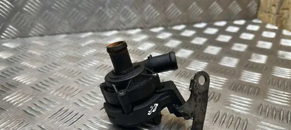 Skoda Octavia Mk3 (5E) Electric auxiliary coolant/water pump 5Q0965567J