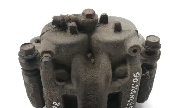 Mitsubishi Grandis Front brake caliper
