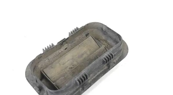 Toyota Hilux (AN120, AN130) Quarter panel pressure vent 629970K060