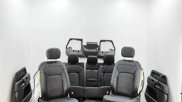 Land Rover Defender Interior set S8B2045H17AB S8B2045H16AB