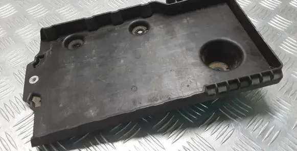 Volvo V40 Battery tray 31301934