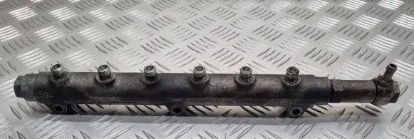 Volvo V70 Fuel main line pipe 0445215010 006061 8658252