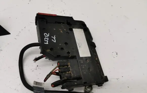 Mercedes-Benz E W212 Positive cable (battery)