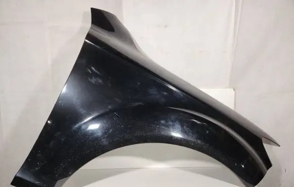 Audi Q7 4L Fender