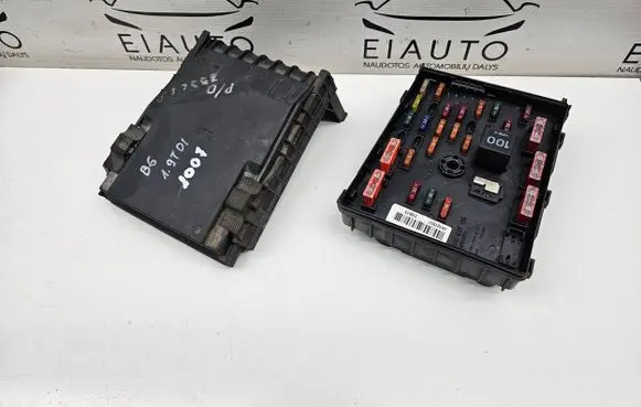 Volkswagen PASSAT B6 Fuse module 3C0937125 63592777 1K0937132F