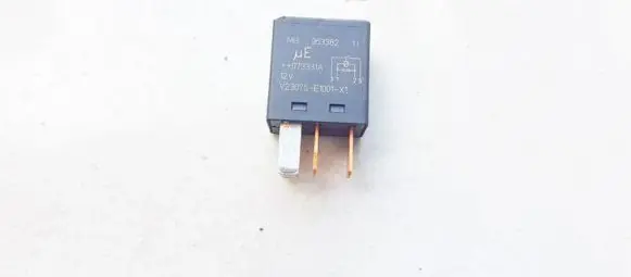 Mitsubishi Colt Other relay mb953382 v23075-e1001-x1