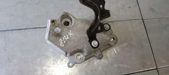 Dodge Durango III Engine mounting bracket 68275987AA