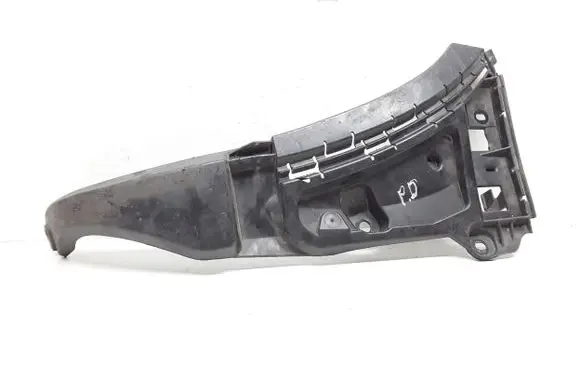 Volvo XC90 Front bumper mounting bracket 08620564