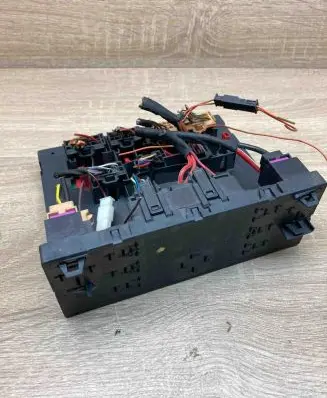 Volkswagen PASSAT B6 Comfort/convenience module 3C0937049H S1301