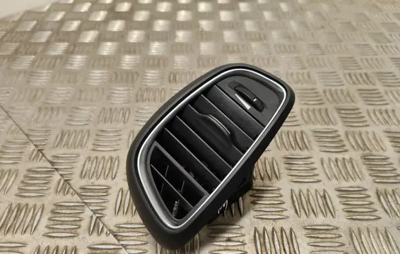 Renault Scenic IV - Grand scenic IV Dashboard side air vent grill/cover trim 687605833R