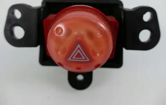 Nissan Almera Tino Hazard light switch