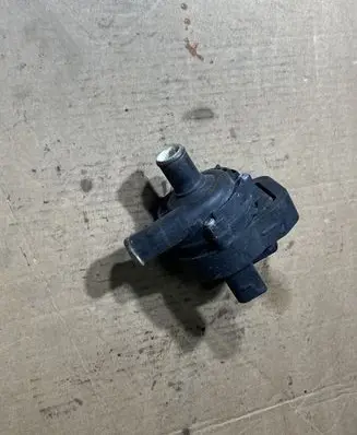 Mercedes-Benz Sprinter W906 Electric auxiliary coolant/water pump A2118350028