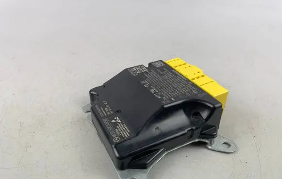 Mercedes-Benz E W213 Airbag control unit/module A2139009022