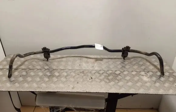 Nissan Qashqai J12 Front anti-roll bar/sway bar