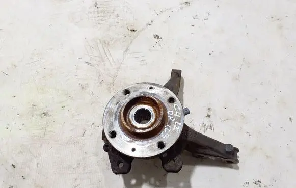 Citroen C4 III e-C4 Front wheel hub 9826532380