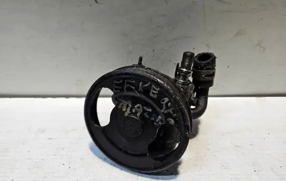 Mazda 323 F Power steering pump