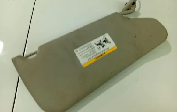 Chrysler 300 - 300C Sun visor 