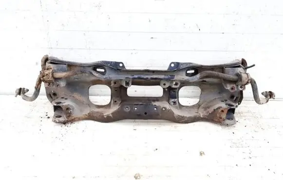 Subaru Impreza III Rear subframe 