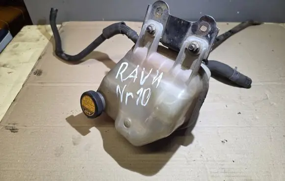 Toyota RAV 4 (XA20) Coolant expansion tank/reservoir