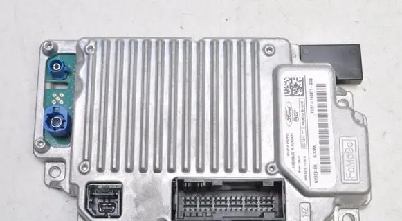 Ford Fiesta GPS navigation control unit/module KU5T-14G371-GDE