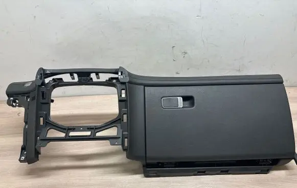 Hyundai Santa Fe Dashboard center trim panel 
