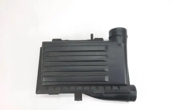 Volkswagen Caddy Air filter box 04E129611AK