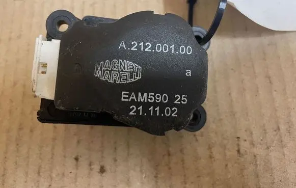 Citroen C8 Air flap motor/actuator A21200100 EAM59025