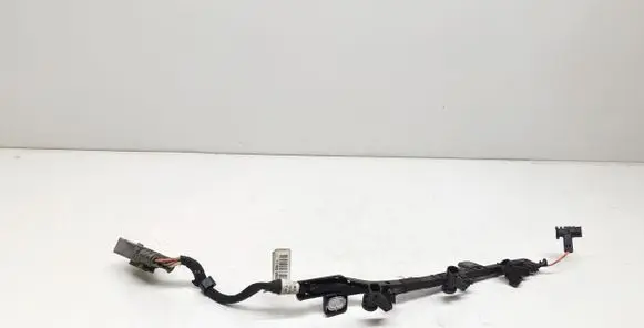 Volvo V40 Glow plug pre-heat relay AV6Q6M091