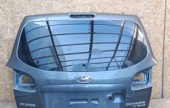 Hyundai Santa Fe Tailgate/trunk/boot lid 