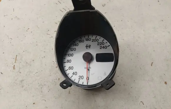Alfa Romeo 156 Speedometer (instrument cluster) 60658100 6160349914 161820T