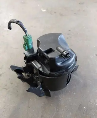 Ford Fiesta Fuel filter V2q9c119ad