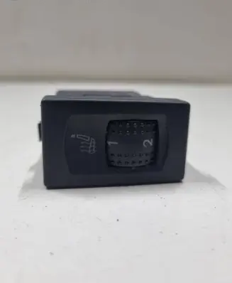 Volkswagen PASSAT B5.5 Seat heating switch 3B0963564D