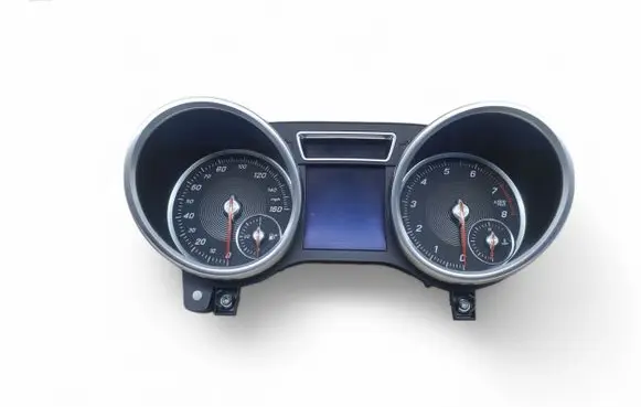 Mercedes-Benz GL X166 Speedometer (instrument cluster) A1669000419