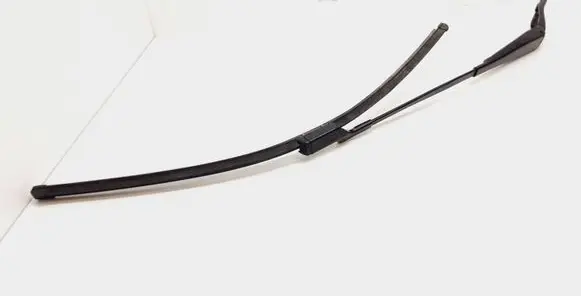Volvo XC60 Windshield/front glass wiper blade 30753525