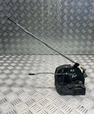 BMW X5 E53 Front door lock 8402540