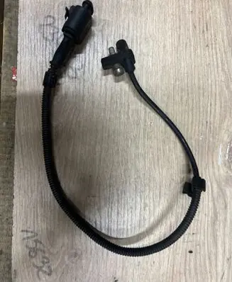 Seat Toledo II (1M) Crankshaft position sensor 0261210