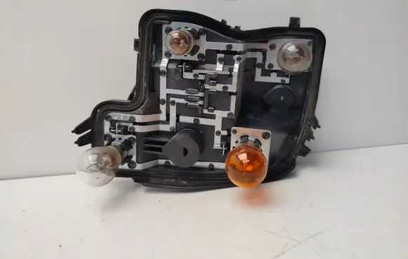 Fiat 500 Tail light bulb cover holder 27043101