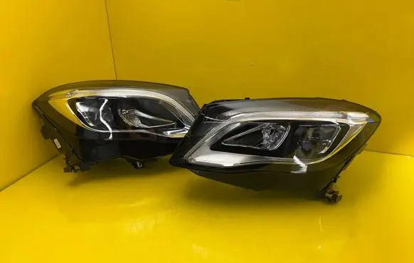 Mercedes-Benz GLA W156 Headlight/headlamp