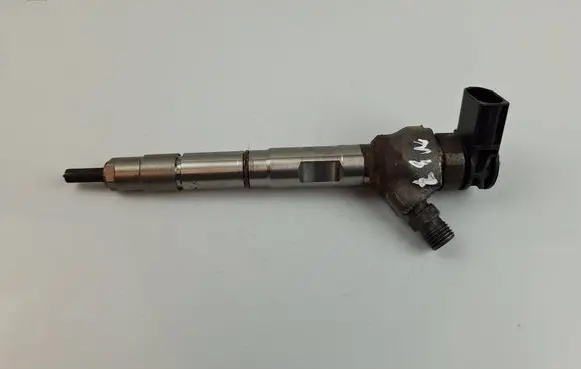 Audi Q5 SQ5 FY Fuel injector 05L130277M 0445110960