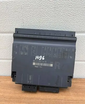 Mercedes-Benz S W220 Seat control module 2208203285