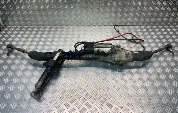 BMW 5 F10 F11 Steering rack 6858137